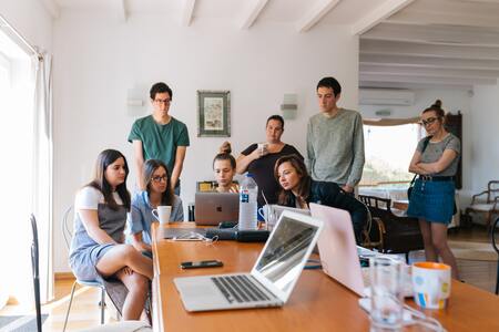 bekerja setelah liburan - pexels.com bekerja setelah liburan - pexels.com